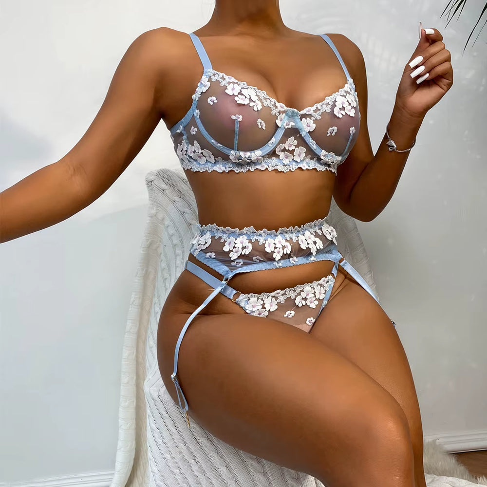 Elegant Women's Lace Lingerie Set with Steel Ring Details
